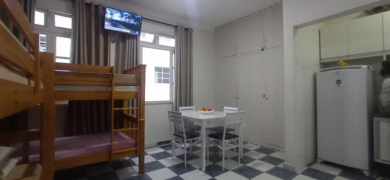 Kitnet Flat No Guaruja